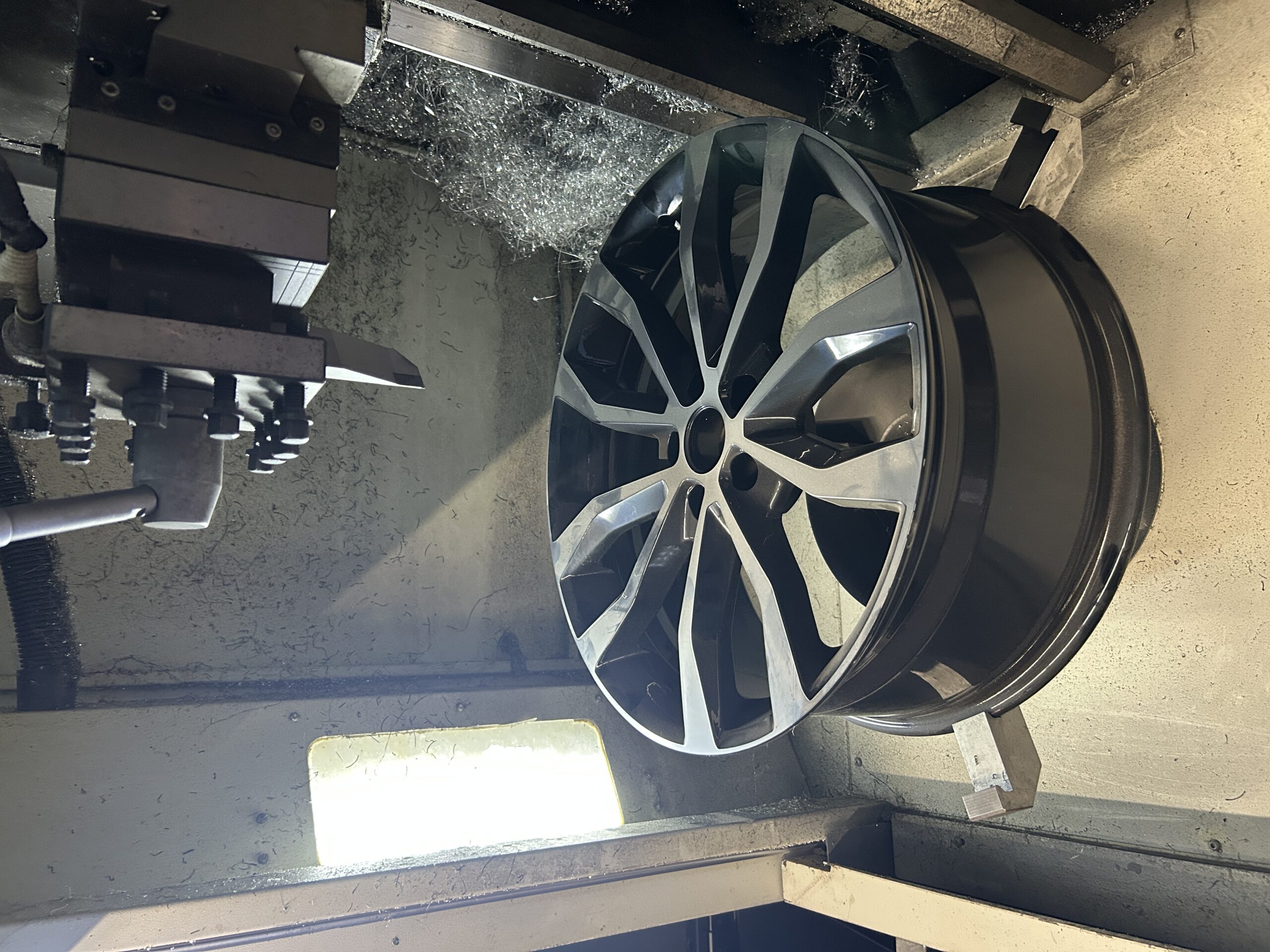 CNC-Glanzgedreht - Original Instandsetzung – Bild 3